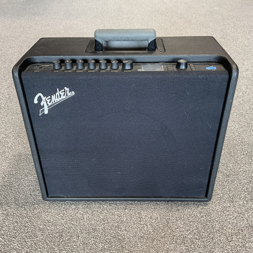 Used FENDER MUSTANG GT100 1 x 12 Solid State Guitar Amplifier 41106-S000089984