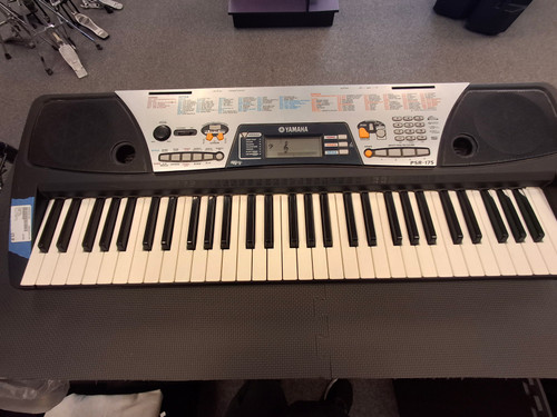 Used Yamaha PSR-175 Keyboard 49-Key 41116-S000046763