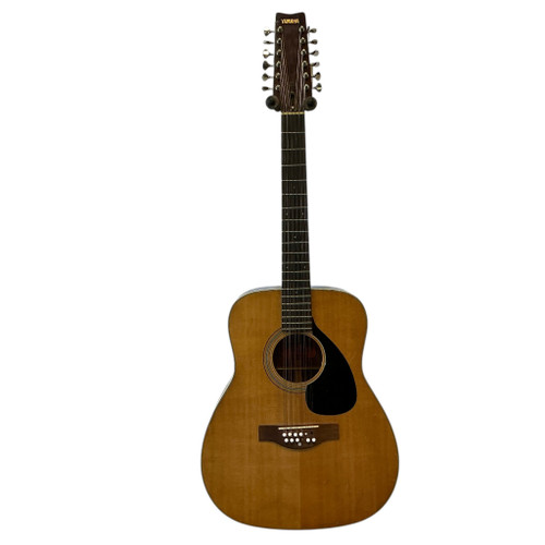 Vist Large View of Product Image Which is Used Yamaha FG-230 AS IS SEE PICTURES 12 STRING RED LABEL NIPPON GAKKI Acoustic Guitars Natural