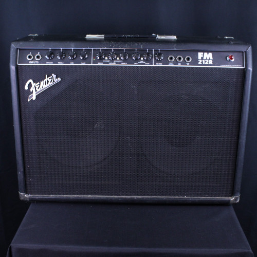 Used Fender FM212R COMBO 1 x 12 Solid State Amplifier 2 x 12 40123-S000127106