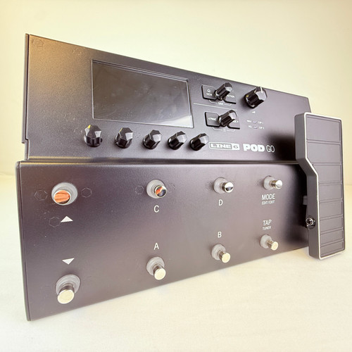 Used Line 6 Pod Go Multi-Effect Processor w/PS 41121-S000049992