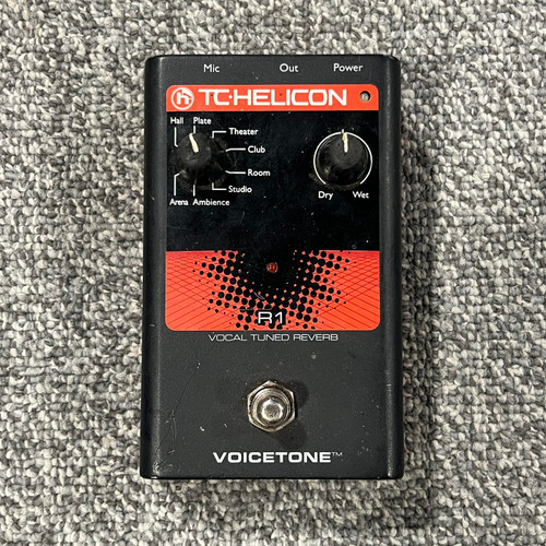 Used TC HELICON VOICETONE R1 Vocal Reverb Pedal 41106-S000090558