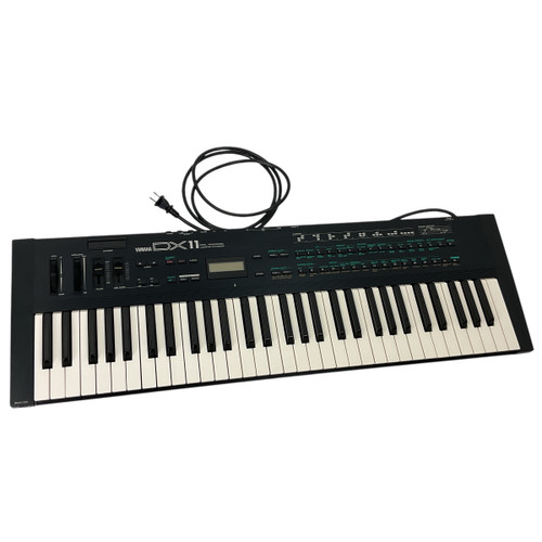 Used Yamaha DX11 Vintage 61-Key Synthesizer 61-Key 41120-S000032280
