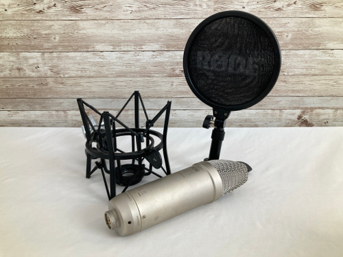 Used Rode NT-1 5TH GEN MIC Condenser Microphone 41112-S000095895