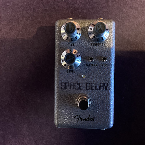Used Fender HAMMERTONE SPACE DELAY Delay Pedal 40111-S000184704
