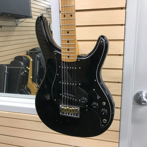 Used Washburn FORCE 3 Vintage S Type Electric Guitar Black 6-String 41125-S000038392
