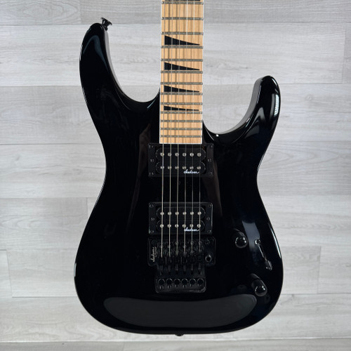 Used Jackson Dinky Arch Top JS32 DKAM - Gloss Black - Gig Bag Included 40112-S000176473