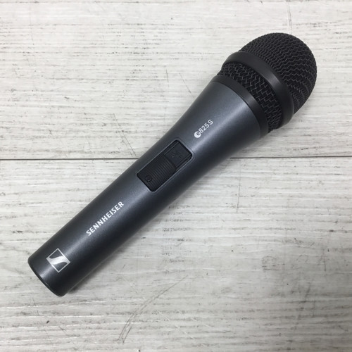 Used Sennheiser E825S Dynamic Microphone With Switch 40051-S000113772