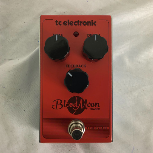 Used TC Electronic BLOOD MOON Phaser Pedal 41128-S000103717