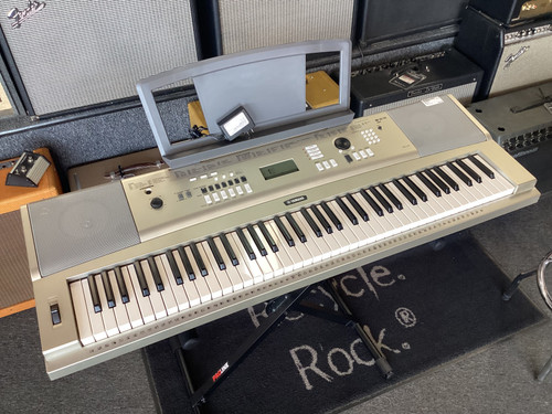 Vist Large View of Product Image Which is Used Yamaha YPG-235 76-Key Keyboard 76-key 40111-S000184976