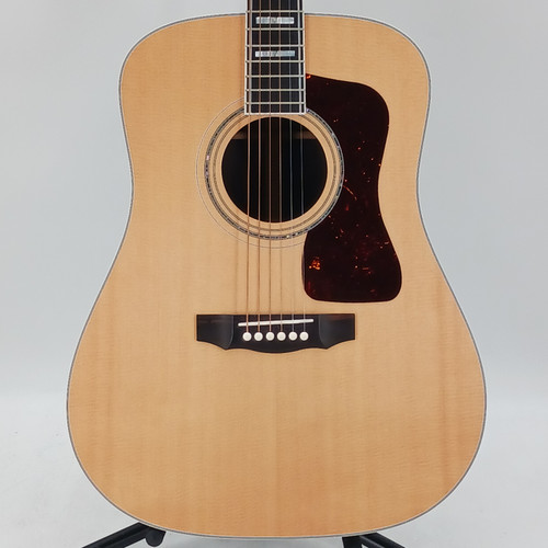 Vist Large View of Product Image Which is Used Guild D-55 Solid Top Acoustic Guitar Natural