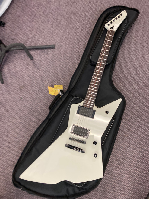 Vist Large View of Product Image Which is Used HARLEY BENTON EX84 Electric Guitar White 6-String 40085-S000104746