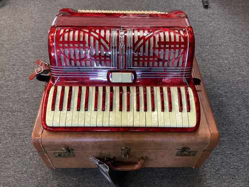 Used Titano LMM 41-120 ACCORDION Accordion 40111-S000185111