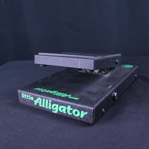 Vist Large View of Product Image Which is Used Morley LITTLE ALLIGATOR VOLUME PEDAL Volume Pedal 40123-S000127902