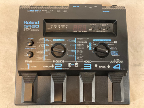 Used Roland GR-30 Guitar Synthesizer Pedal 41127-S000056366