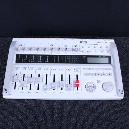 Used Zoom R16 RECORDER Compact Recording Device 40123-S000127970
