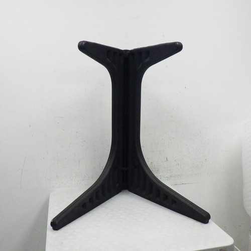 Used Ultimate Support Keyboard Stand 40042-S000254930