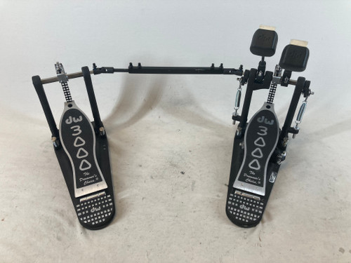 Used DW 3000 Series Double Kick Pedal 41127-S000056469