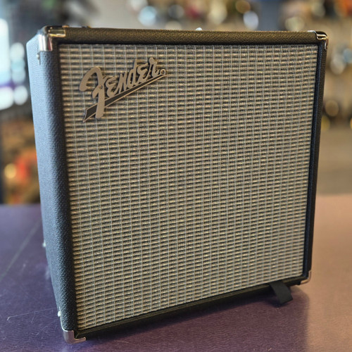 Vist Large View of Product Image Which is Used Fender RUMBLE 25 BASS COMBO 1 x 10 Bass Combo Amplifier 1 x 10 41124-S000202538