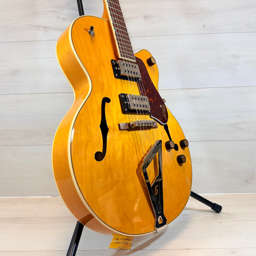 Vist Large View of Product Image Which is Used Gretsch STREAMLINER Electric Guitar Natural 6-String