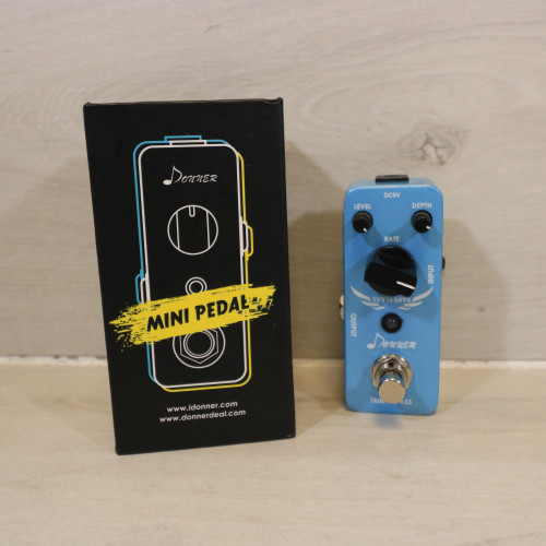 Used Donner TUTTI LOVE Guitar Effect 41108-S000060662