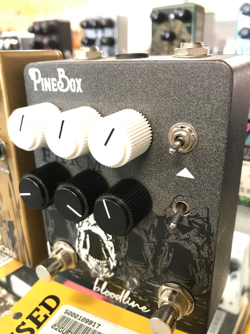 Vist Large View of Product Image Which is Used PINE BOX BLOODLINE Fuzz Pedal 41123-S000109917