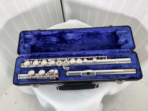 Vist Large View of Product Image Which is Used Armstrong 104 Student Flute
