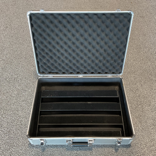 Vist Large View of Product Image Which is Used PEDALTRAIN CLASSIC 1  Pedal Board