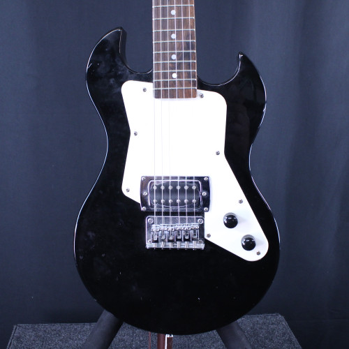 Used First Act ELECTRIC Offset Double Cutaway Electric Guitar Black 6-String 40123-S000128693