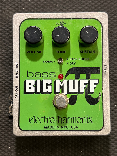 Used Electro Harmonix (E/H) BASS BIG MUFF PI Distortion Pedal 41116-S000047609