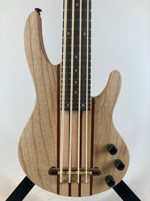 Used Mahalo Electric Ukulele Bass 41127-S000056716