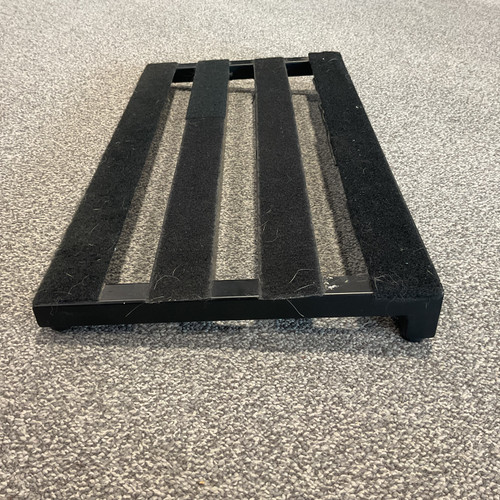 Vist Large View of Product Image Which is Used PEDALTRAIN CLASSIC PEDALBOARD
