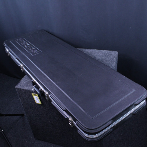 Used Ernie Ball MUSIC MAN BASS CASE Guitar Case 40123-S000129062
