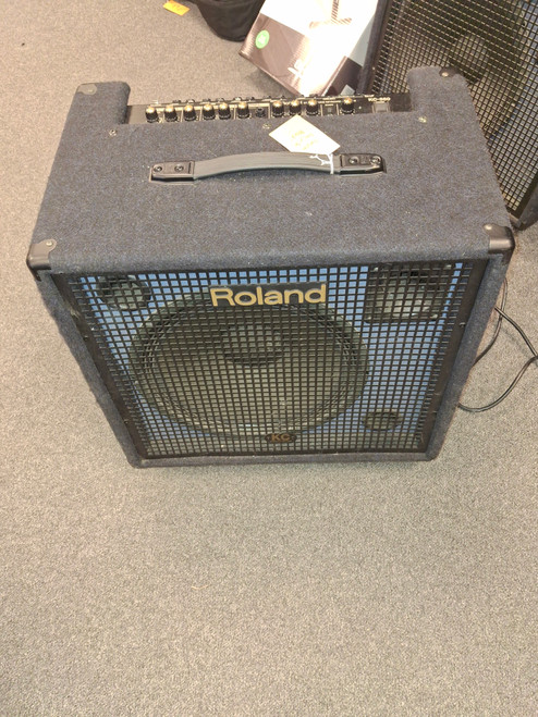 Used Roland KC-550 Keyboard Amp 41116-S000047763