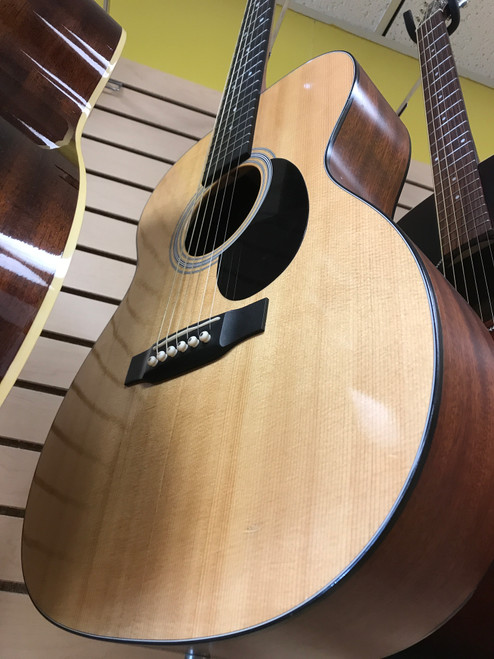 Vist Large View of Product Image Which is Used Martin OM-1GT Solid Top Acoustic Guitar Natural 41123-S000109995