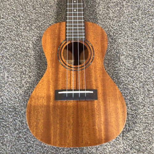Used ALVAREZ RU22C Concert Ukulele 41106-S000092534