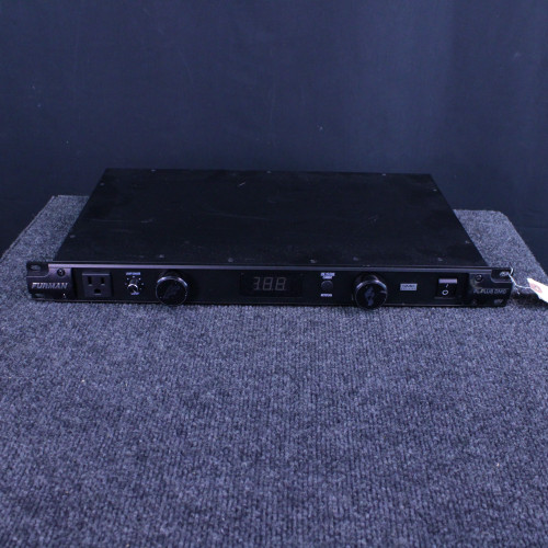 Used Furman PL-PLUS POWER CONDITIONER Power Conditioner 40123-S000129231