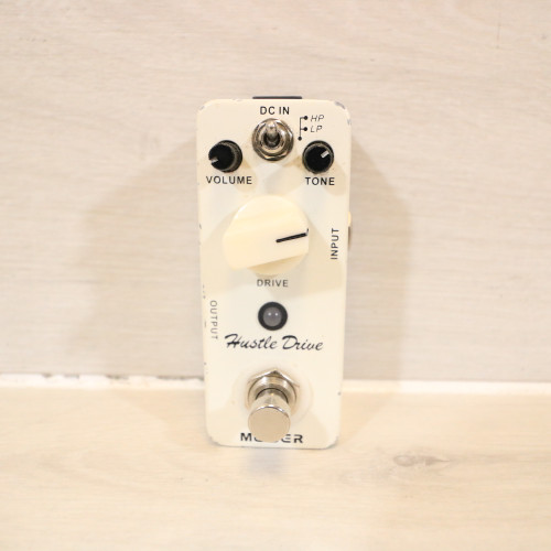 Vist Large View of Product Image Which is Used Mooer HUSTLE DRIVE Distortion Pedal 41108-S000061007