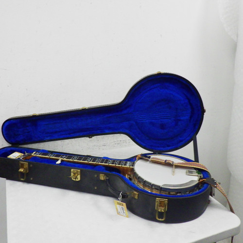 Used the Vintage Hand Made 5 String Banjo 40042-S000256808