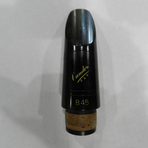 Vist Large View of Product Image Which is Used Vandoren B45 CLARINET MOUTHPIECE Band Instrument Mouthpiece