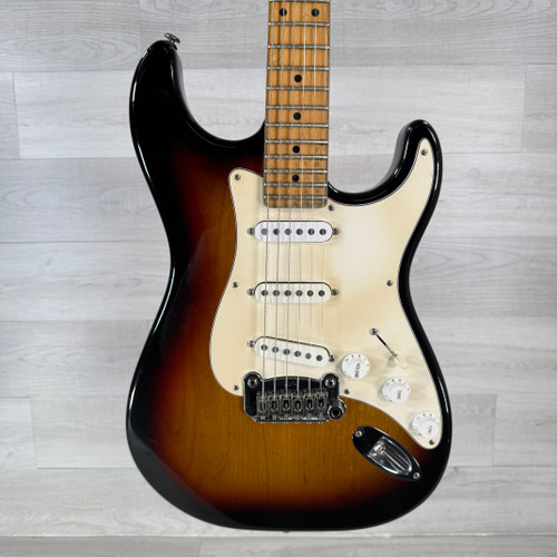 Used G&L USA Legacy Electric Guitar - Sunburst 40112-S000177766