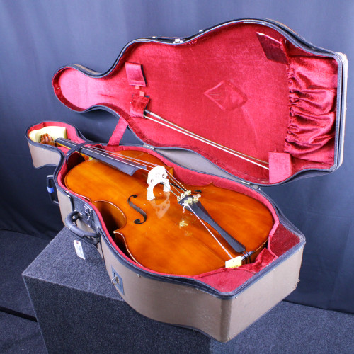 Used STRINGWORKS CRESCENDO 4/4 CELLO W/C/B Cello 4/4 Size 40123-S000129574