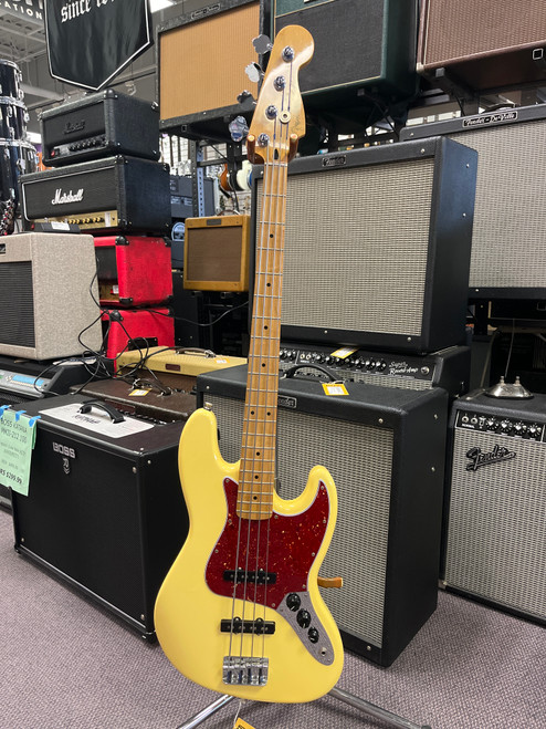 Vist Large View of Product Image Which is Used Fender PLAYER JAZZ BASS Bass Guitar Yellow 4-String 40085-S000105199