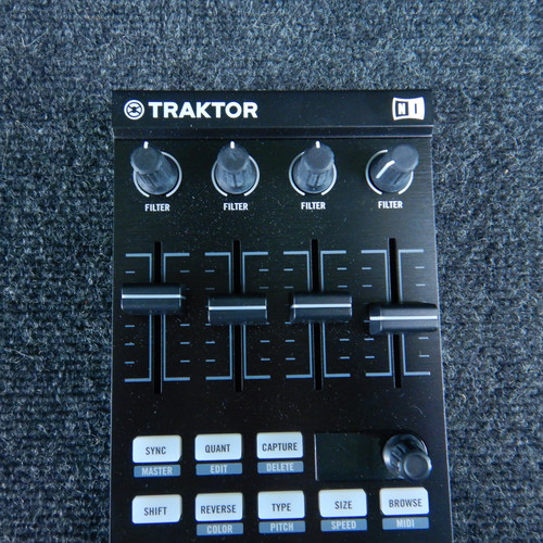 Used Native Instruments TRAKTOR KONTROL F1 Pad Controller Pad 40123-S000129624