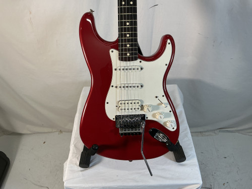 Used Fender MIM RICHIE SAMBORA SIG. STRAT S Type Electric Guitar Red 6-String 40012-S000301721