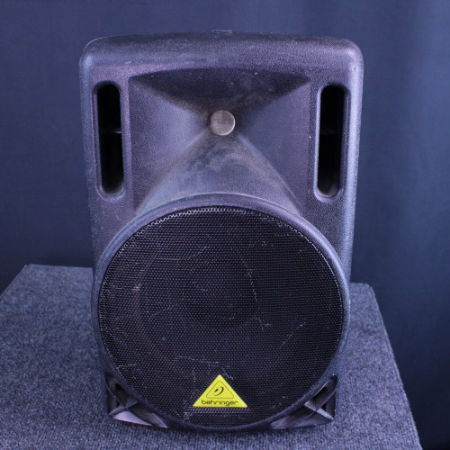 Used Behringer EUROLIVE B210D POWERED SPEAKER SINGLE Portable PA System Speaker 40123-S000129668