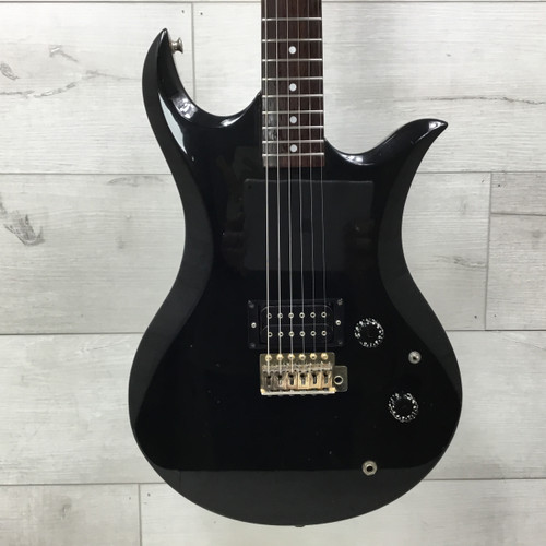 Used Vantage Avenger X-77 MIJ Vintage Offset Double Cutaway Guitar Black 40051-S000114842