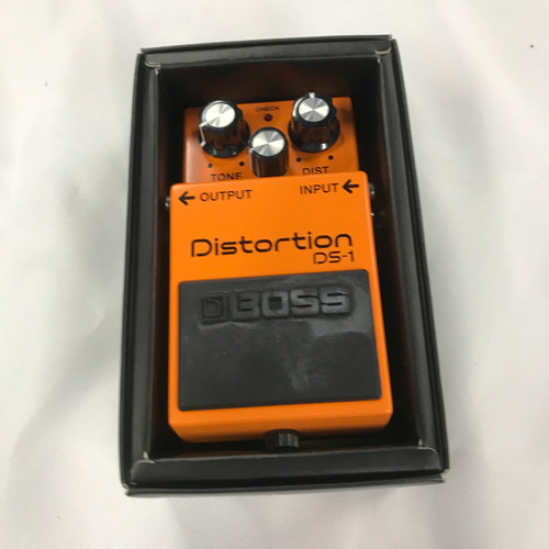 Used Boss DS-1 DISTORTION Distortion Pedal 41125-S000039010
