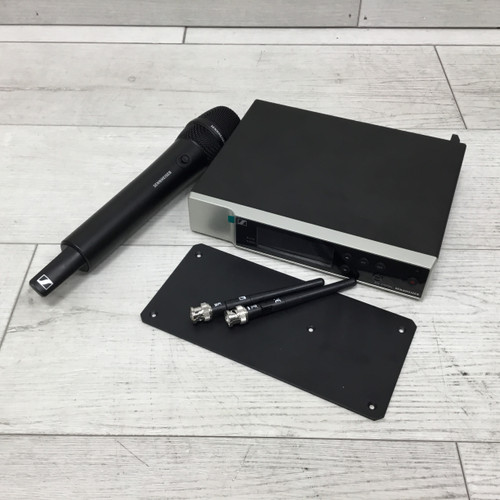 Used Sennheiser EW-D 835-S Q1-6 Wireless Microphone Set 40051-S000114882