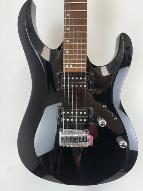 Vist Large View of Product Image Which is Used Cort X-2 Electric Guitar Black 6-String 41124-S000195217